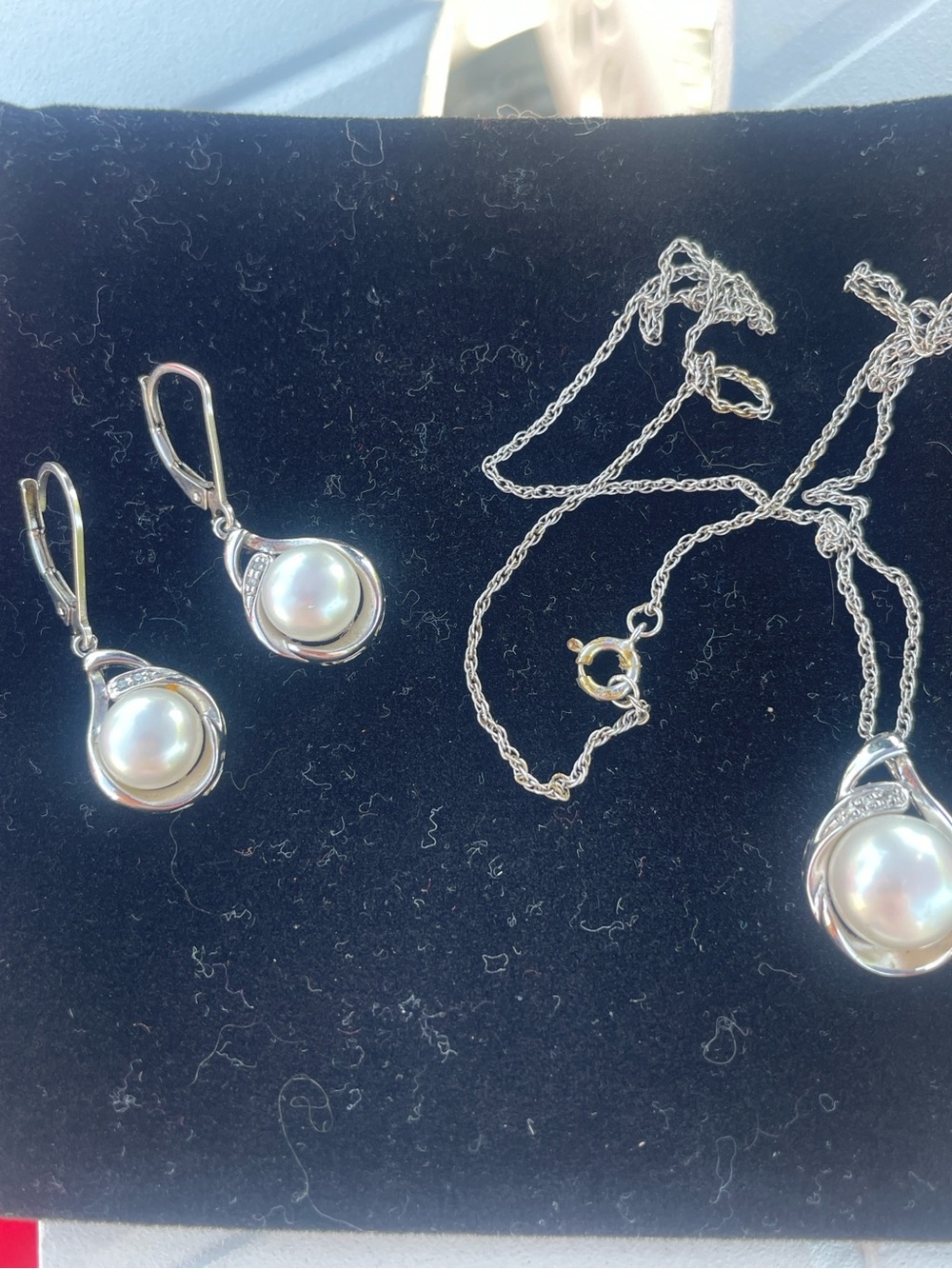 925 Sterling Silver Diamonds Pearl Drop Necklace & Earrings Set -